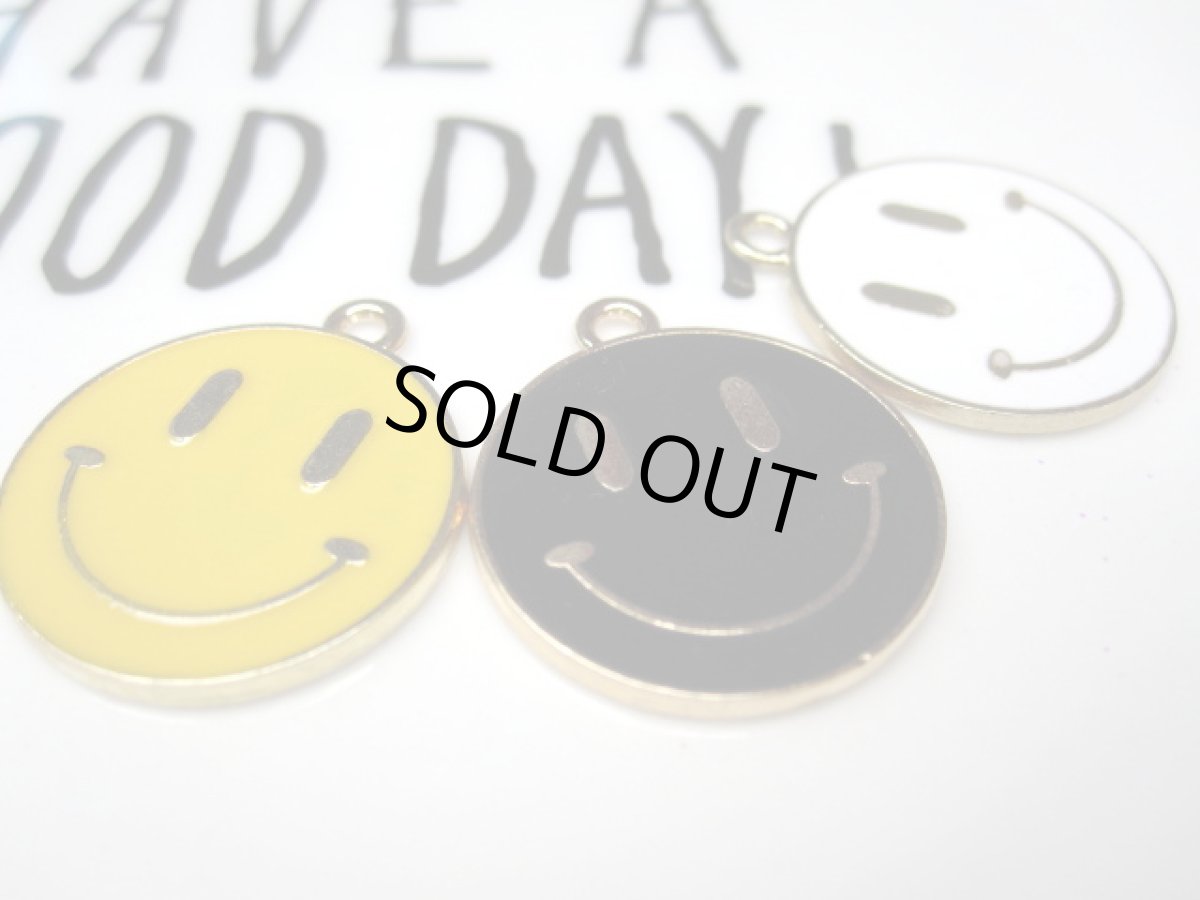 画像2: スマイルチャーム (2)