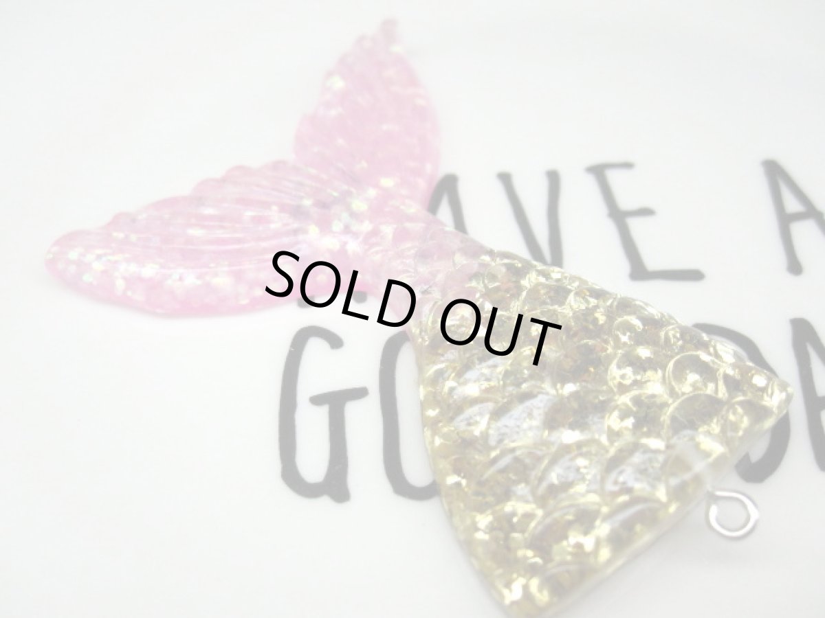 画像2: 大きめマーメイドの尻尾 (2)