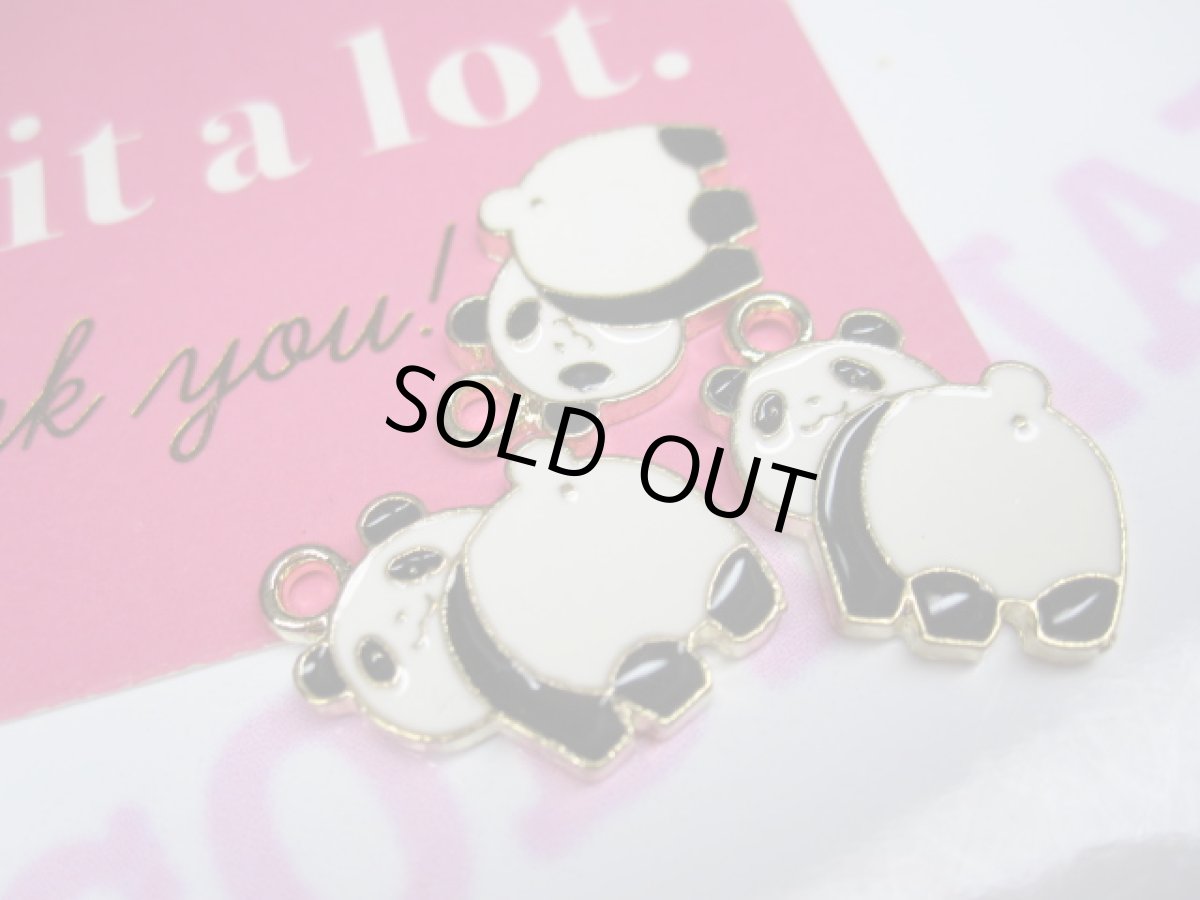 画像2: 振り向きパンダのチャーム (2)
